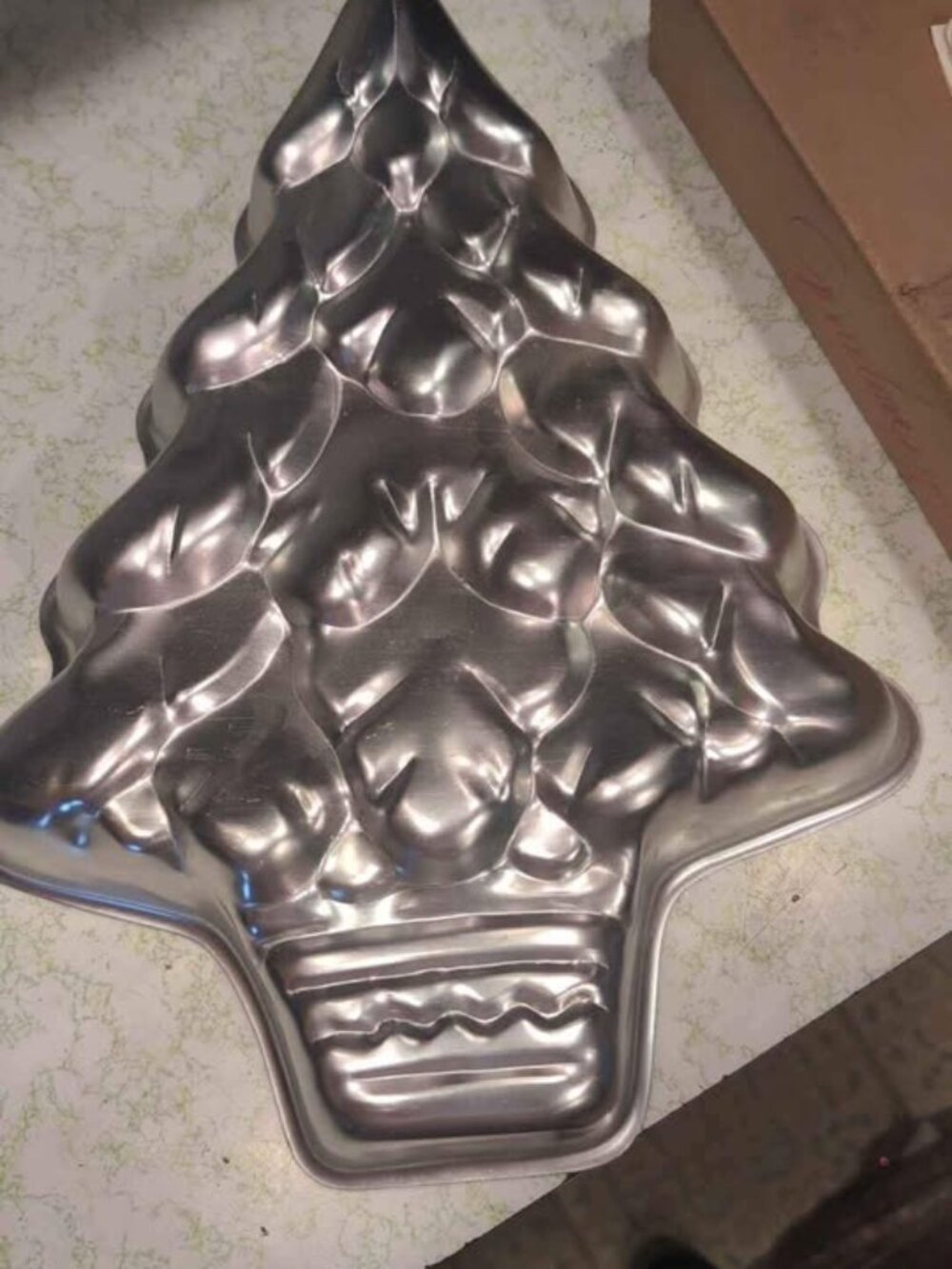 Vintage 1982 Wilton Chrostmas Tree Cake Pan